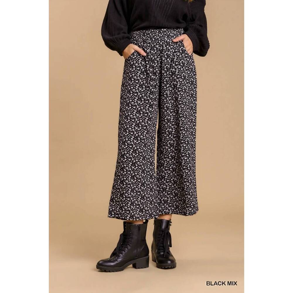 NEW UMGEE newport crop pants in black